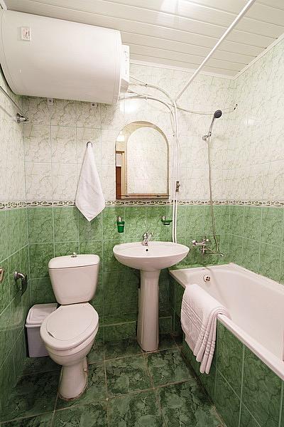 Полулюкс Пансионат в Алуште